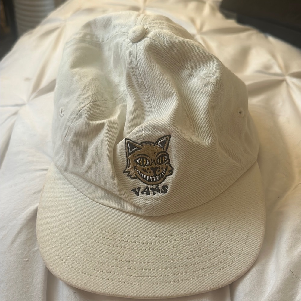 Vans White Cat Embroidered Cap